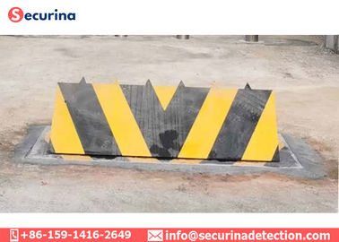 Traffic Barrier Security Automatic Road Blocker Barricade Machine With Hydraulic Control System